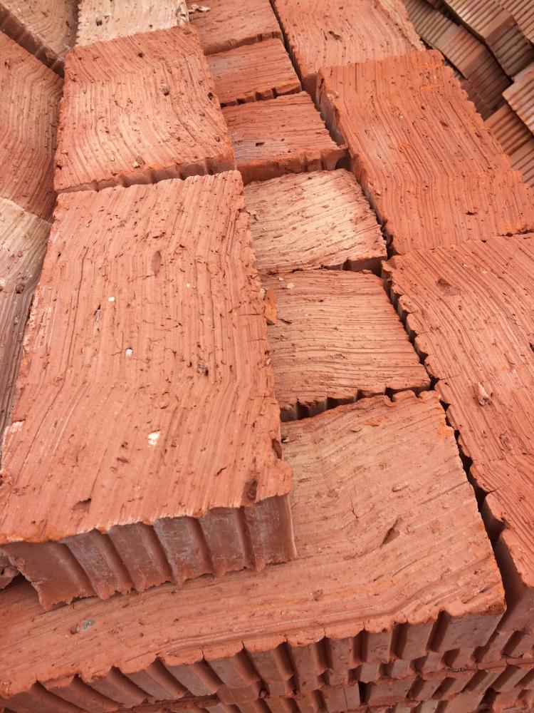 Кирпич полнотелый одинарный М-125 Палики КЗ